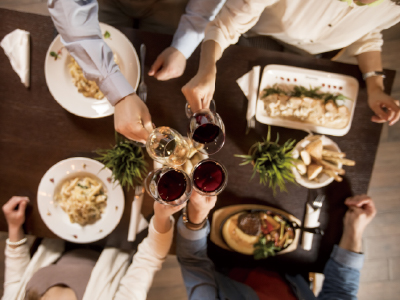 餐饮、生活习惯相似